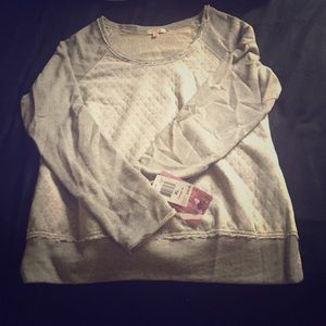 grey lounge shirt