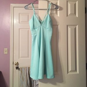 Mint green dress!