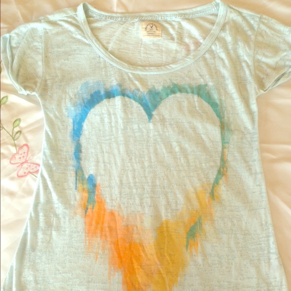 American Eagle thin blue shirt.