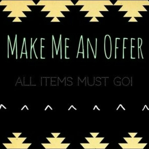 Accepting offers!! Bundle discounts!
