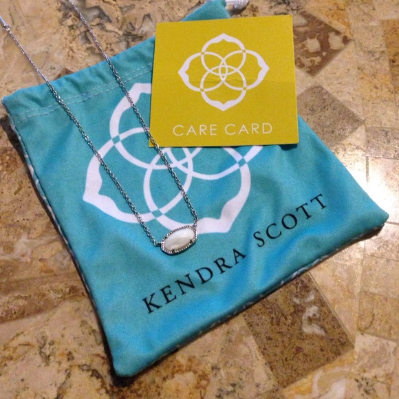 White stone, chrome chain Kendra Scott Necklace