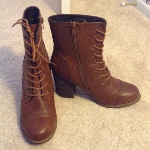 Forever 21 Heeled Lace-up Boots