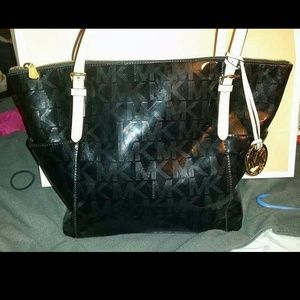 AUTHENTIC MICHAEL KORS