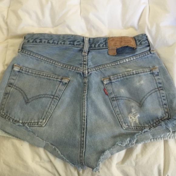 Urban Outfitters Denim - High waist Levis 27 light wash