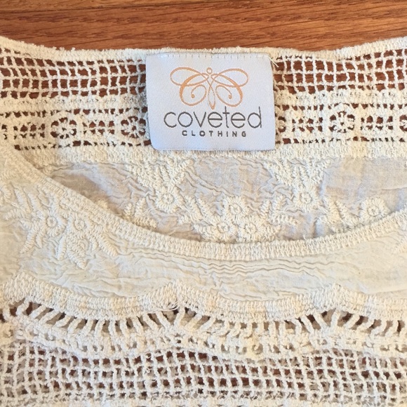 Crochet Lace Crop Top - Picture 3 of 4