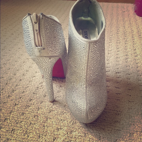 Steve Madden Booties