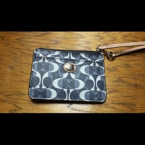 Coach Peyton Dream C Minnie Skinny ID