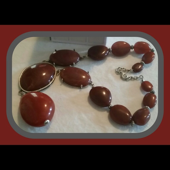 DARK RED STONE LIKE NECKLACE 17"L. NEW