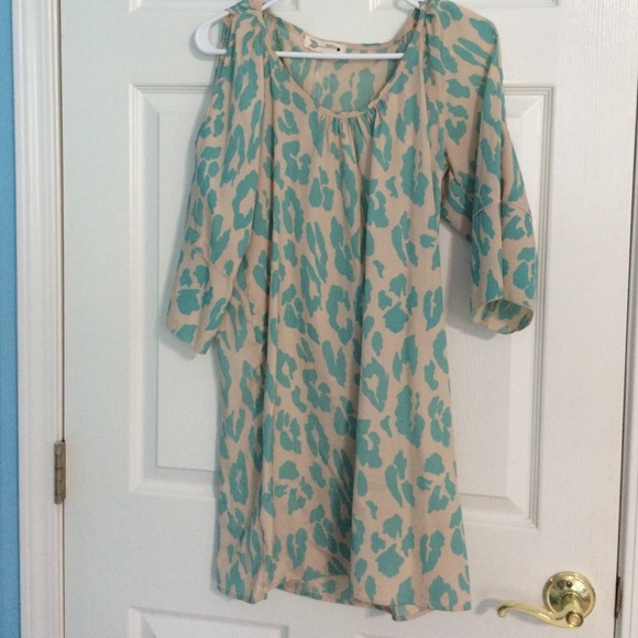 Cream and blue cheeta print dress