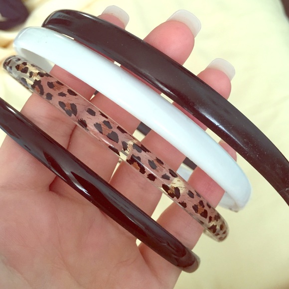 Set of 4 headbands