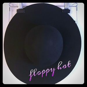 NWOT - Forever 21 Classic Wool Floppy Hat
