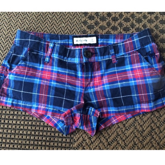 Abercrombie plaid shorts