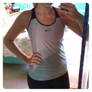 Nike work out top