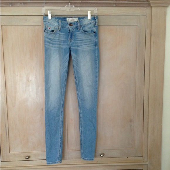 Bundle of Hollister jeans! - Picture 3 of 3
