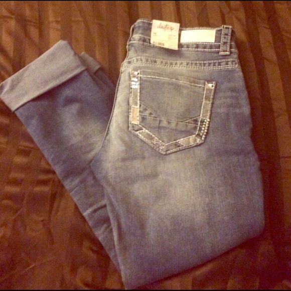SOLD in bundle😊