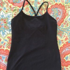 Black size 8 Lululemon Y tank euc