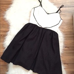 black/white heart print short dress