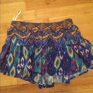 Flowy shorts from LF