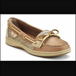 Sperry boat shoes