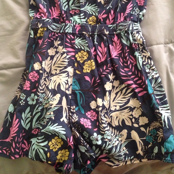 Romper - Picture 4 of 4