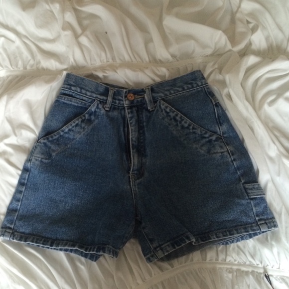 Super high waisted shorts