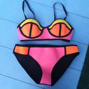 Triangl dupe neoprene bikini