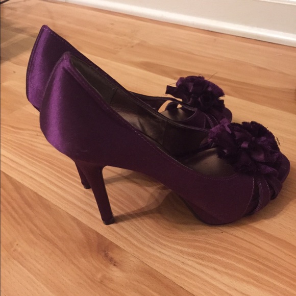 Lulu Townsend Formal Wedding Bridal Purple Heels - Picture 2 of 4
