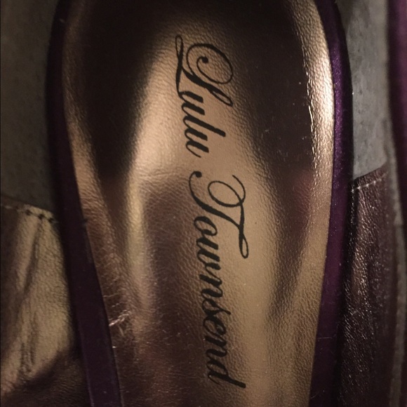 Lulu Townsend Formal Wedding Bridal Purple Heels - Picture 4 of 4