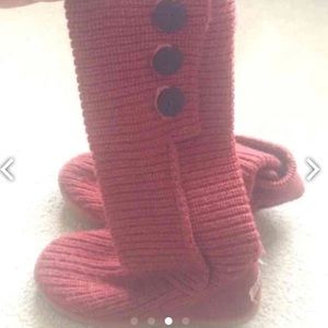 red knit uggs