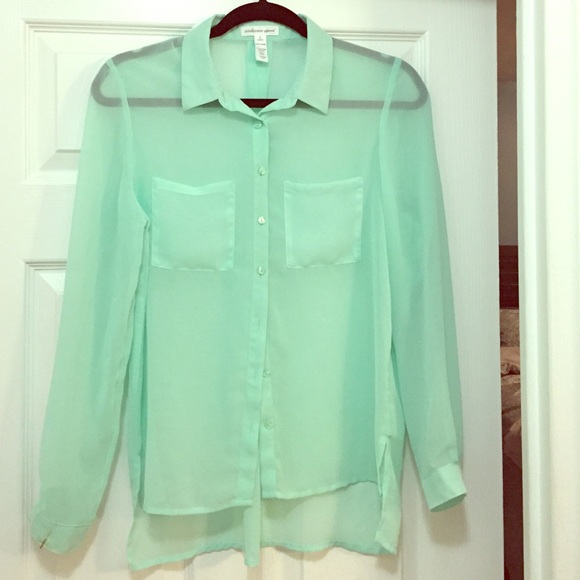 See through button up blouse - Picture 1 of 3