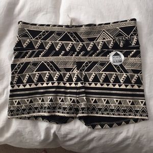 PINK Yoga shorts XS never worn!