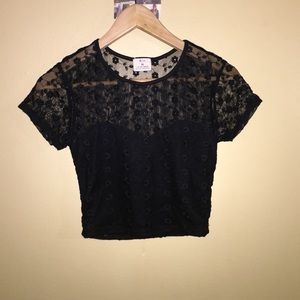 URBAN OUTFITTERS black crop top!