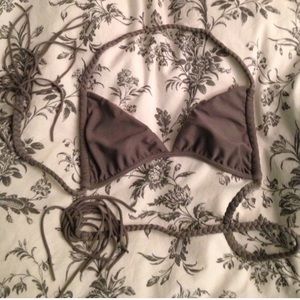 Acacia Haiku top in stone