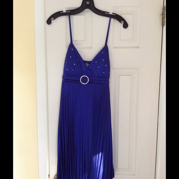 Royal blue pleated dress - Picture 1 of 3
