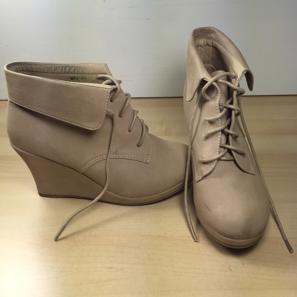 Shoes - Tan Sneaker Wedges