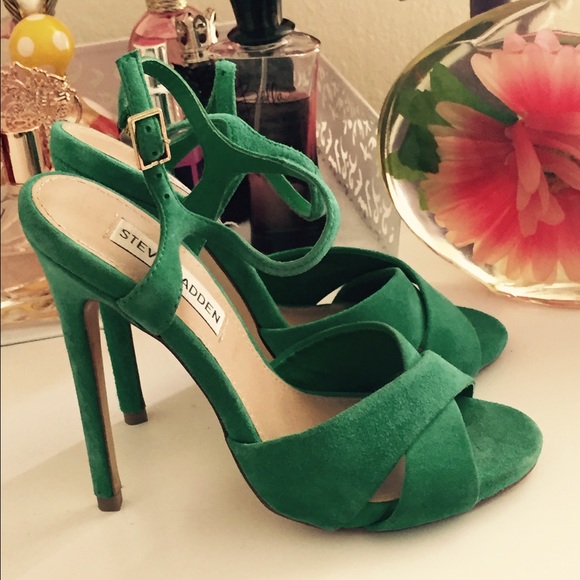 🚫SOLD🚫Teal Heels - Picture 2 of 4