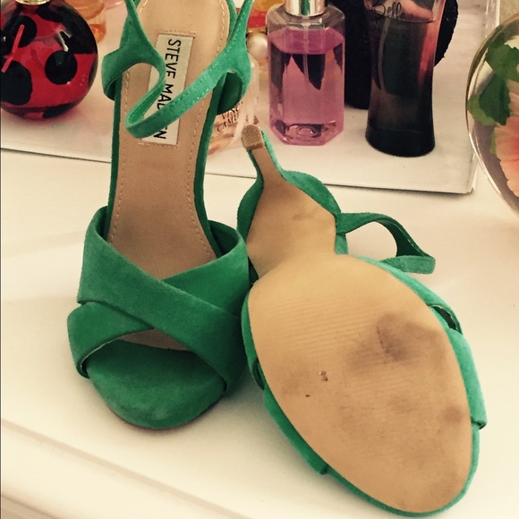 🚫SOLD🚫Teal Heels - Picture 3 of 4