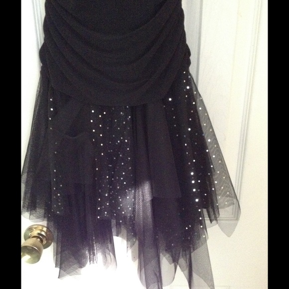 Black sparkled dress - Picture 3 of 4