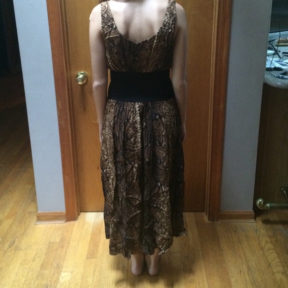 NWT Calvin Klein python print midi dress. Size 10 - Picture 2 of 2