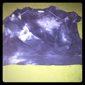 Navy tye dye crew neck sweatshirt.