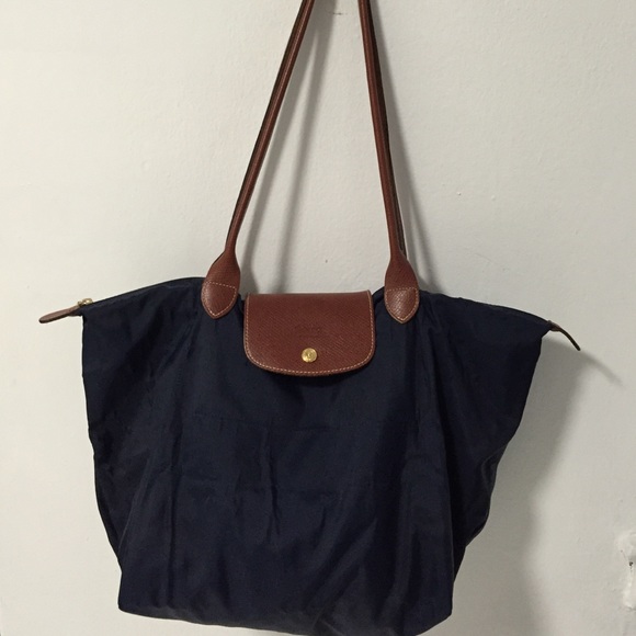 Longchamp Handbags - LONGCHAMP shopping tote large bag - Preowned!