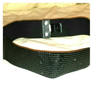 Express front glitter belt