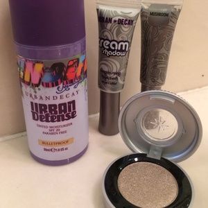 Urban decay makeup bundle