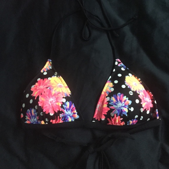 victorias secret bikini top