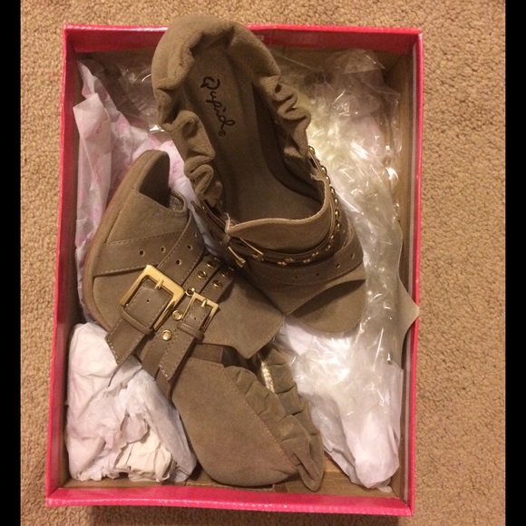 Qupid Shoes ‼️SOLD DO NOT BUY‼️
