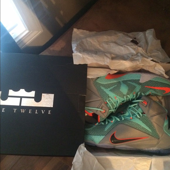 LeBron 12 P.S. Elite Cyan