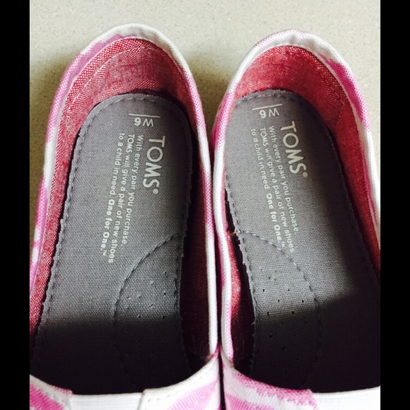 🚫🚫SOLD🚫🚫💃🏼😎toms shoes😎💃🏼 - Picture 4 of 4