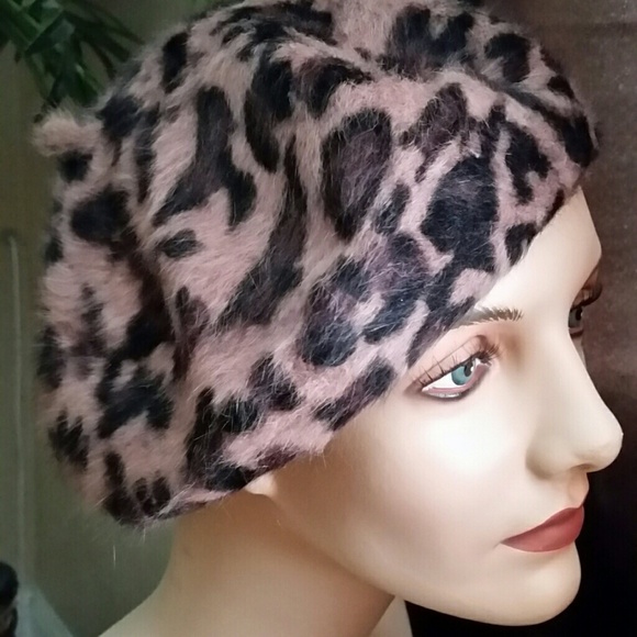 Beret hat