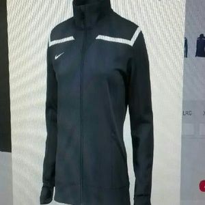 Nike ladies full zip for @heuermana