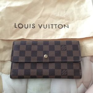 Authentic LV Damier Tresor wallet